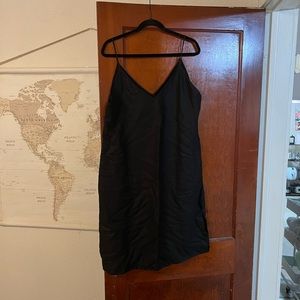 Black Reformation Midi Dress Size Large